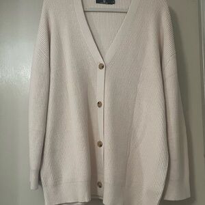 Chic Cream Button-Up Cardigan